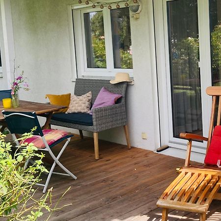 Ferienhaus am Wasser im Grünen Zecherin Exterior foto
