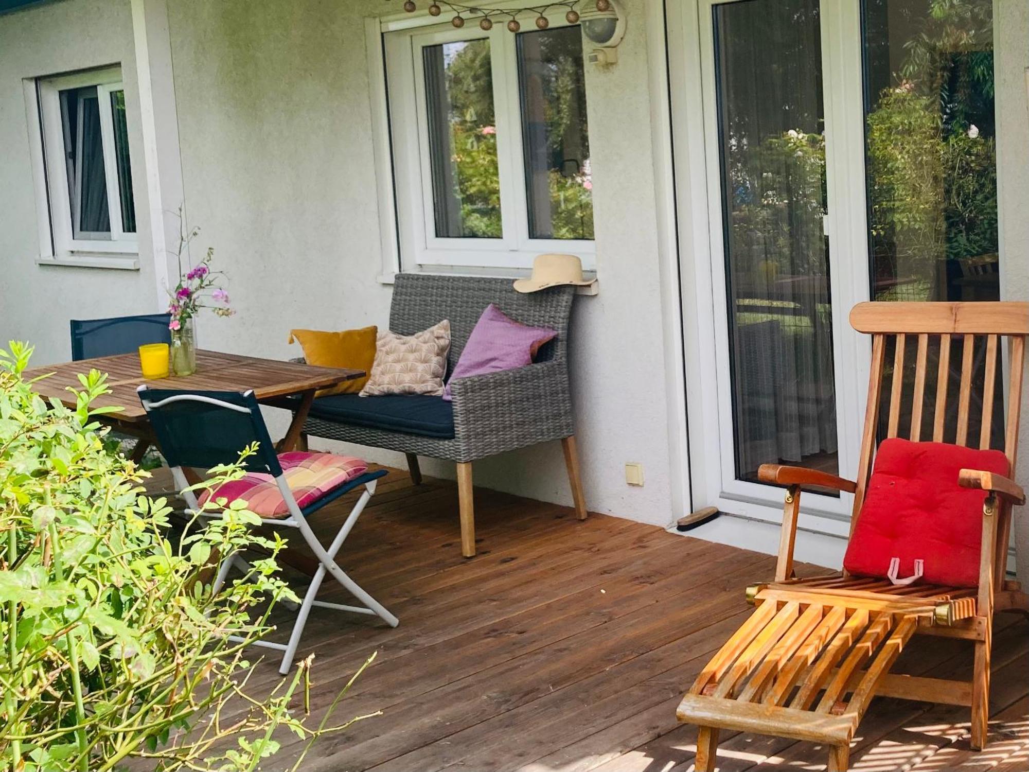 Ferienhaus am Wasser im Grünen Zecherin Exterior foto